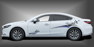 Das Autodesign ist ein brillanter Style für Limousinen, der dem Fahrzeug eine sportliche und moderne Intensität im Design verleiht. Das Set besteht aus modularen Einzelelementen im Baukastenprinzip. Geeignet für glatte, lackierte Fahrzeugoberflächen. Material: Hochwertige Plotterfolie (Mactac), UV-beständig, waschstraßenfest, rückstandslos entfernbar, Haltbarkeit über 10 Jahre.