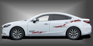 Der Aufkleber Seitenstreifen ist ein attraktiver Carstyle für Limousinen, der dem Fahrzeug ein sportliches und modernes Erscheinungsbild im Design verleiht. Das Set besteht aus modularen Einzelelementen im Baukastenprinzip. Geeignet für glatte, lackierte Fahrzeugoberflächen. Material: Hochwertige Plotterfolie (Mactac), UV-beständig, waschstraßenfest, rückstandslos entfernbar, Haltbarkeit über 10 Jahre.