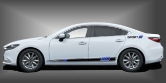 Der Tuning Streifen Folie ist ein charmanter Carstyle für Limousinen, der dem Fahrzeug einen sportlichen und modernen Auftritt im Design verleiht. Das Set besteht aus modularen Einzelelementen im Baukastenprinzip. Geeignet für glatte, lackierte Fahrzeugoberflächen. Material: Hochwertige Plotterfolie (Mactac), UV-beständig, waschstraßenfest, rückstandslos entfernbar, Haltbarkeit über 10 Jahre.