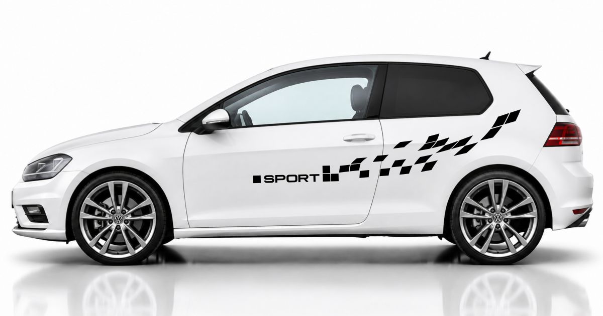 Aufkleber Seiten in Schwarz auf einem weißen VW Golf 7