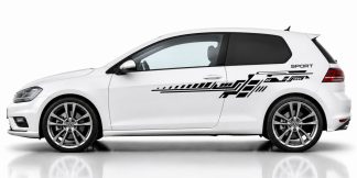 Auto Dekor in Schwarz auf einem weißen VW Golf 7