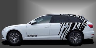 Auto Folie in Schwarz auf weißem Audi A4 Avant