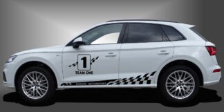 Auto Seitenstreifen in Schwarz auf weißem Audi Q5