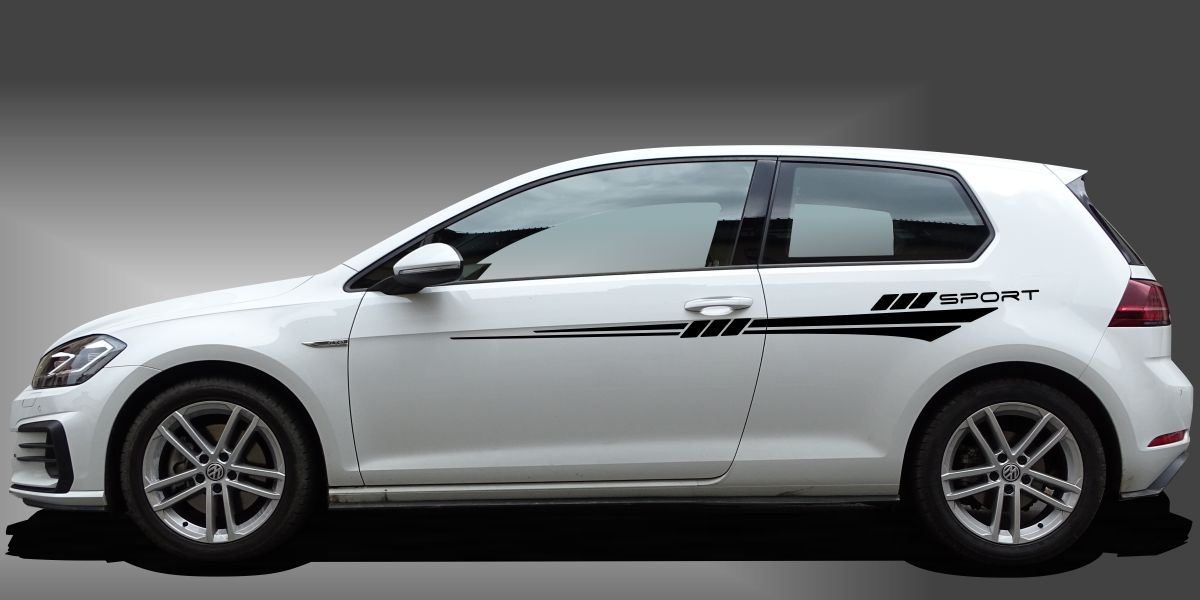 Autoaufkleber Seite in Schwarz auf weißem VW Golf 7