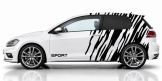 Autofolie Aufkleber Sticker in Schwarz auf einem weißen VW Golf 7