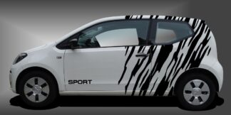 Autofolie Tuning in Schwarz auf weißem VW UP