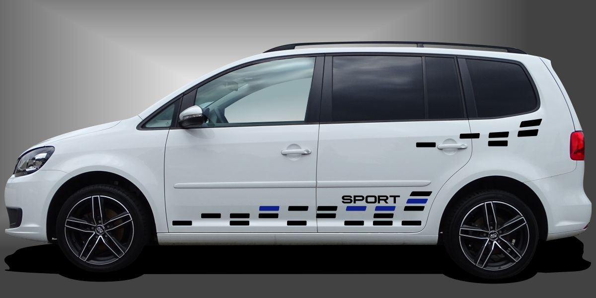 Autostickers als sportlicher und attraktiver Auto-Aufkleber in Schwarz und Blau auf weißem VW Touran