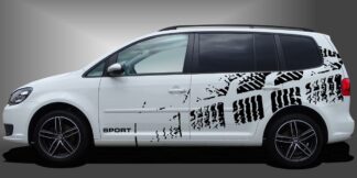 Autostreifen in Schwarz auf weißem VW Touran