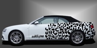 Camouflage Sticker als sportlicher und einzigartiger Car-Style in Schwarz auf weißem Audi A3 Cabrio