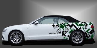 Camouflage Tattoo in Schwarz und Dunkelgrün auf weißem Audi A3 Cabrio