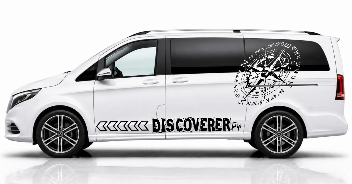 Campervan Tuning in Schwarz und Weiss auf einem weißen Mercedes V-Klasse