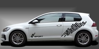 Car Sticker Autodekor in Schwarz auf weißem VW Golf 7