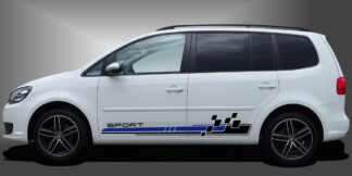 Car Sticker Seitenaufkleber in Schwarz und Blau auf weißem VW Touran
