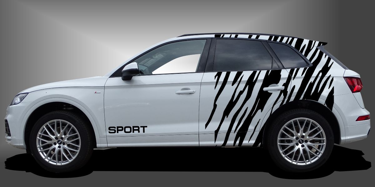 Dekor in Schwarz auf weißem Audi Q5
