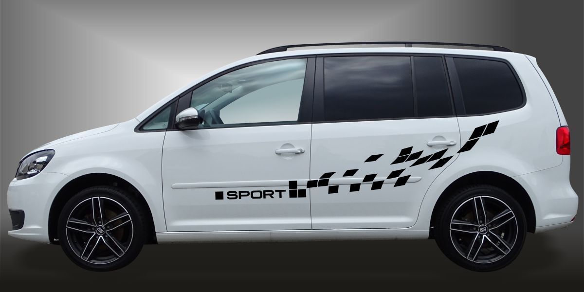Design Streifen Auto in Schwarz auf weißem VW Touran 2