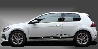 Folierung in Schwarz auf weißem VW Golf 7