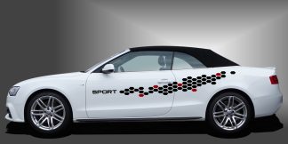 Karo Design in Schwarz und Dunkelrot auf weißem Audi A3 Cabrio