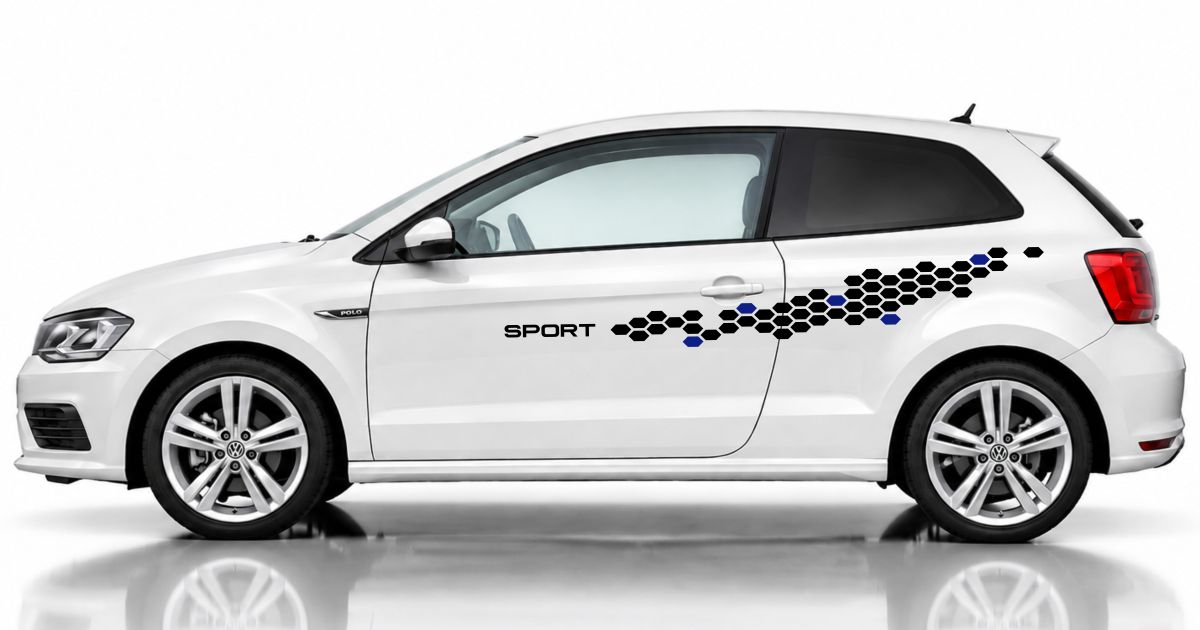 Karo Streifen Auto in Schwarz und Blau auf einem weißen VW Polo