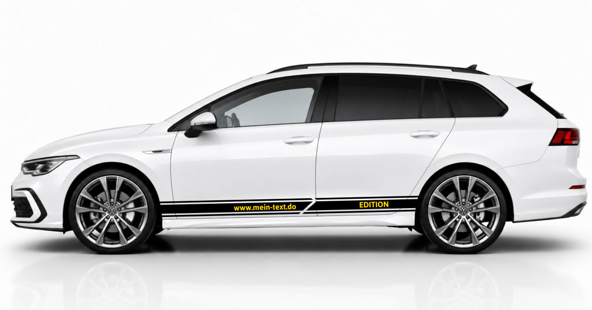 Karosseriestreifen am Auto in Schwarz und Gelb auf einem weißen Golf 8 Variant