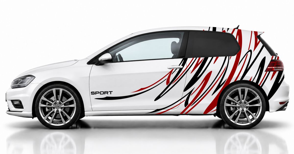 Kfz Aufkleber in Schwarz und Dunkelrot auf einem weißen VW Golf 7