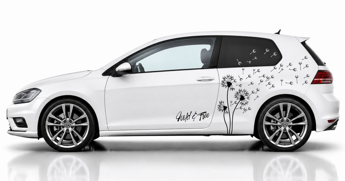 Pusteblume Auto in Schwarz auf einem weißen VW Golf 7