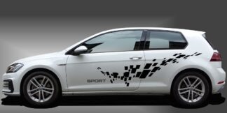 Racing Autofolie in Schwarz auf weißem VW Golf 7