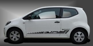 sportliche Aufkleber in Schwarz auf weißem VW UP