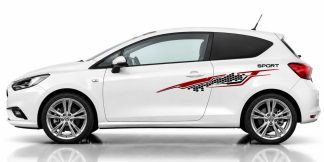 Sports Car Design in Schwarz und Dunkelrot auf einem weißen Opel Corsa