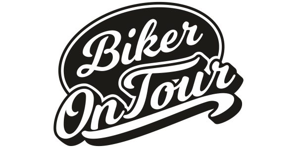 Sticker Biker on Tour als origineller und ausgefallener Carsticker in Schwarz auf weißer glatter Fläche