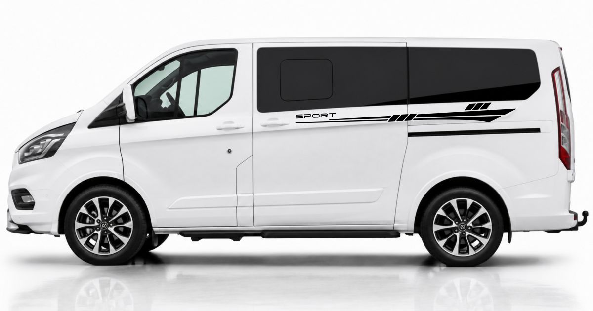 T6 Bus Aufkleber in Schwarz auf einem weißen Ford Tourneo Custom