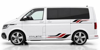 T6 Bus Dekor in Schwarz und Dunkelrot auf einem weißen VW T6