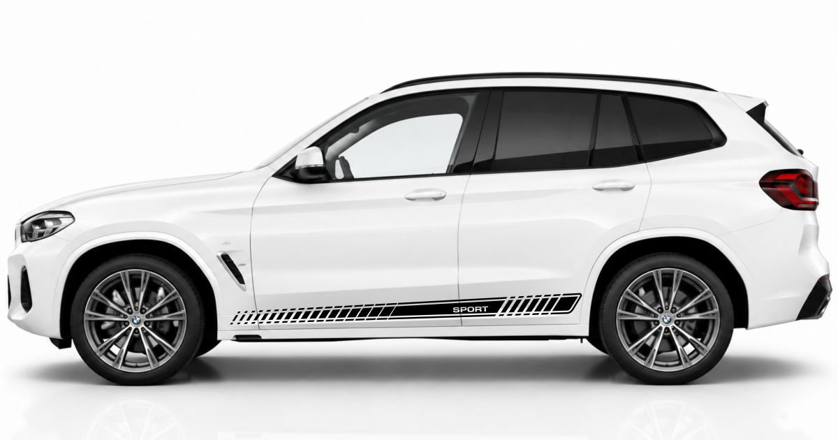 Tuning Rally Streifen in Schwarz auf einem weißen BMW X3