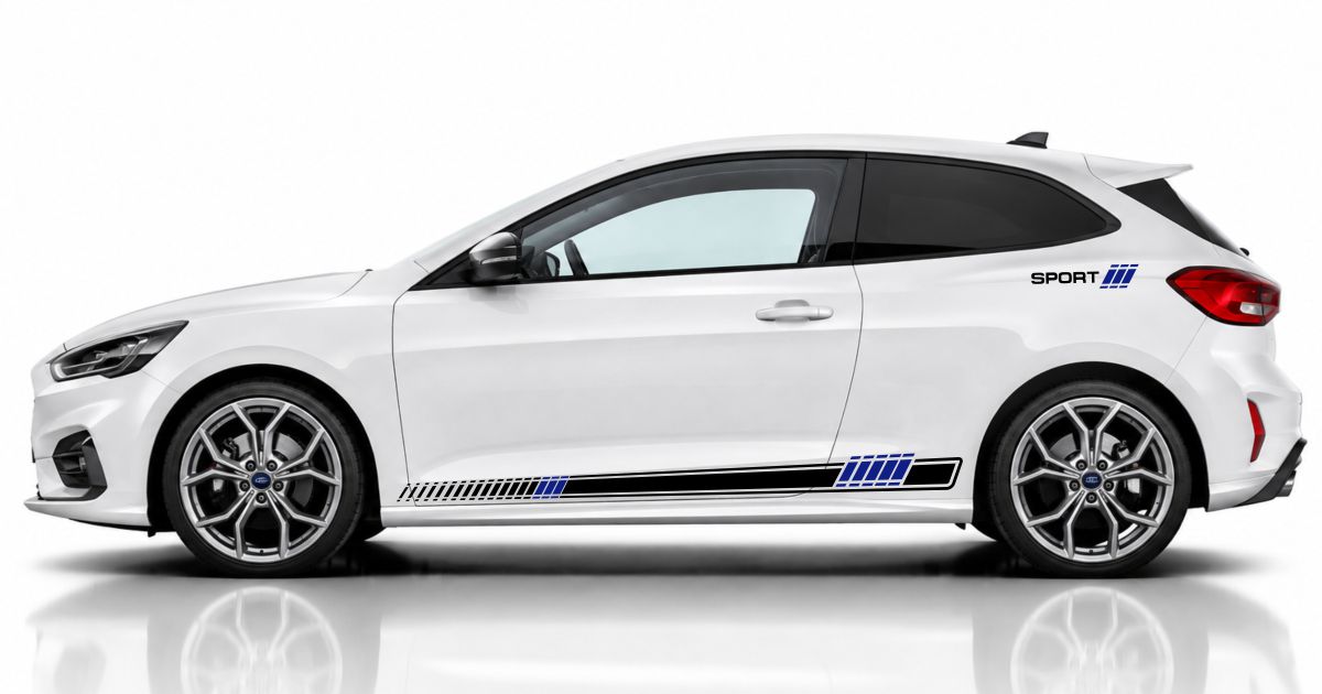 Tuning Streifen Auto in Schwarz und Blau auf einem weißen Ford Focus