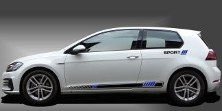 Tuning Streifen Auto in Schwarz und Blau auf weißem VW Golf 7
