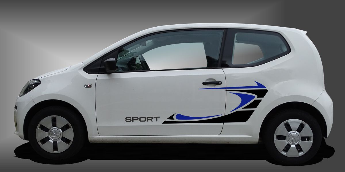 Tuning Vinyl als sportlicher und attraktiver Racing-Streifen in Schwarz und Blau auf weißem VW UP