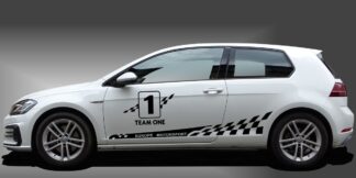 Zierstreifen Auto in Schwarz auf weißem VW Golf 7